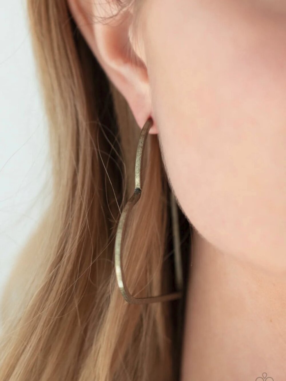 Paparazzi Jewelry Accessories - I HEART a Rumor - Brass Earrings - Vintage